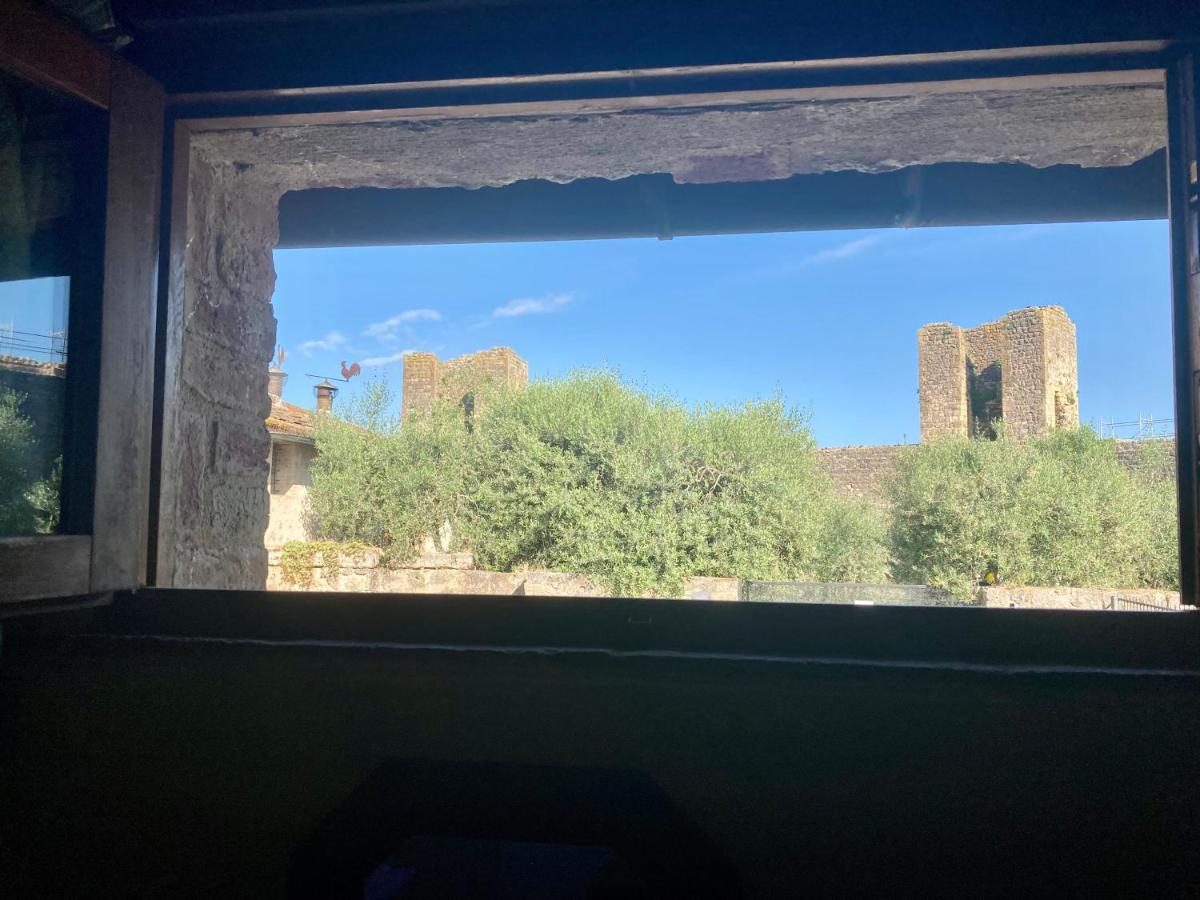 Monteriggioni Castello Villa Екстериор снимка