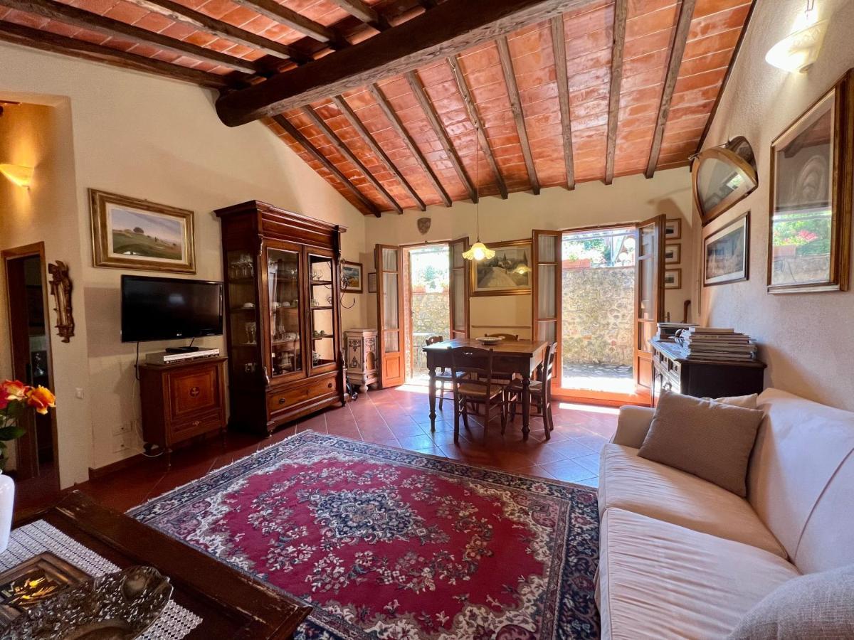 Monteriggioni Castello Villa Екстериор снимка