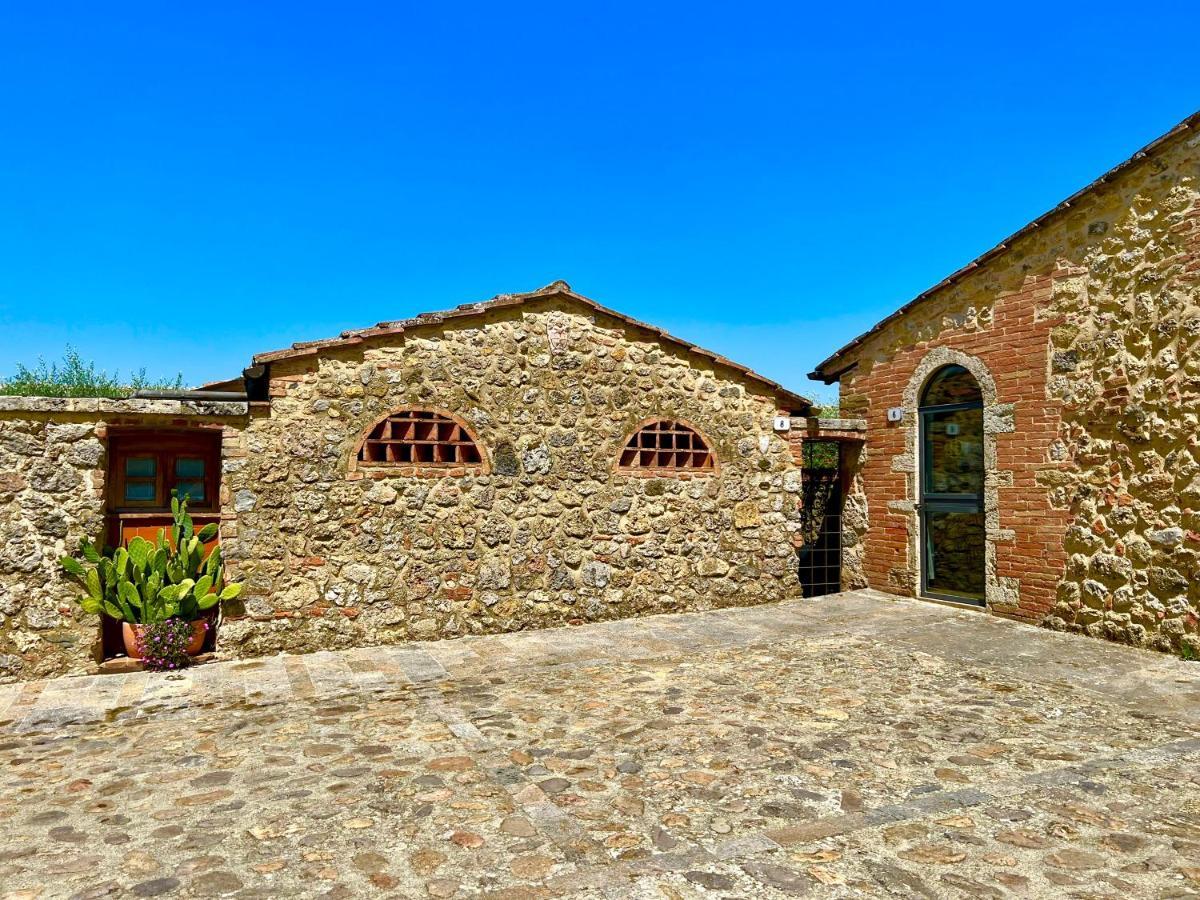 Monteriggioni Castello Villa Екстериор снимка