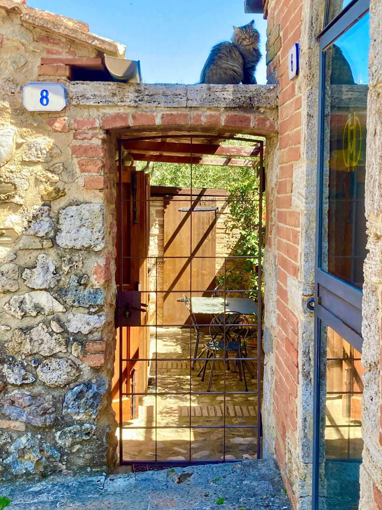 Monteriggioni Castello Villa Екстериор снимка
